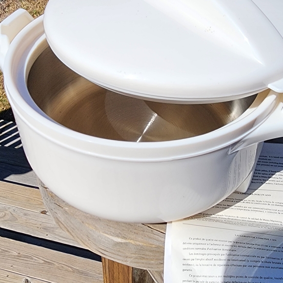 Metro White Food Storage Container - Picture 2 of 5